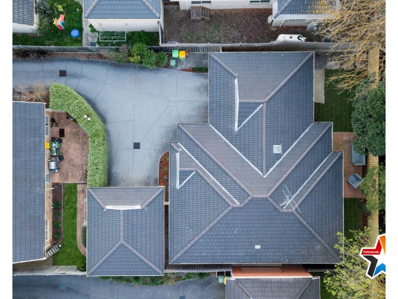 2/73 Cardigan Road, Mooroolbark VIC 3138