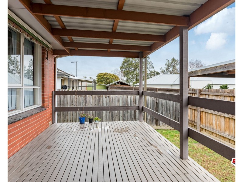 7 Geoffrey Drive, Kilsyth VIC 3137