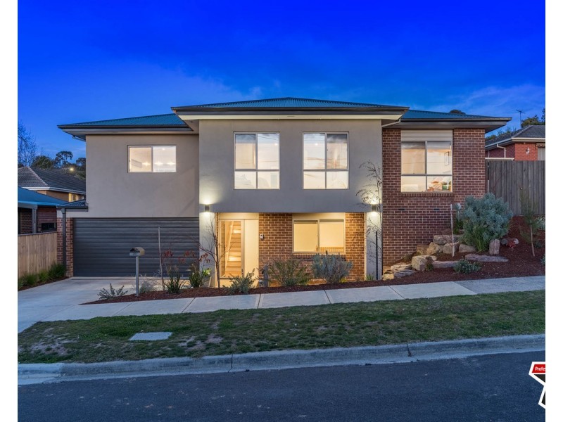 28 Wallace Way, Mooroolbark VIC 3138
