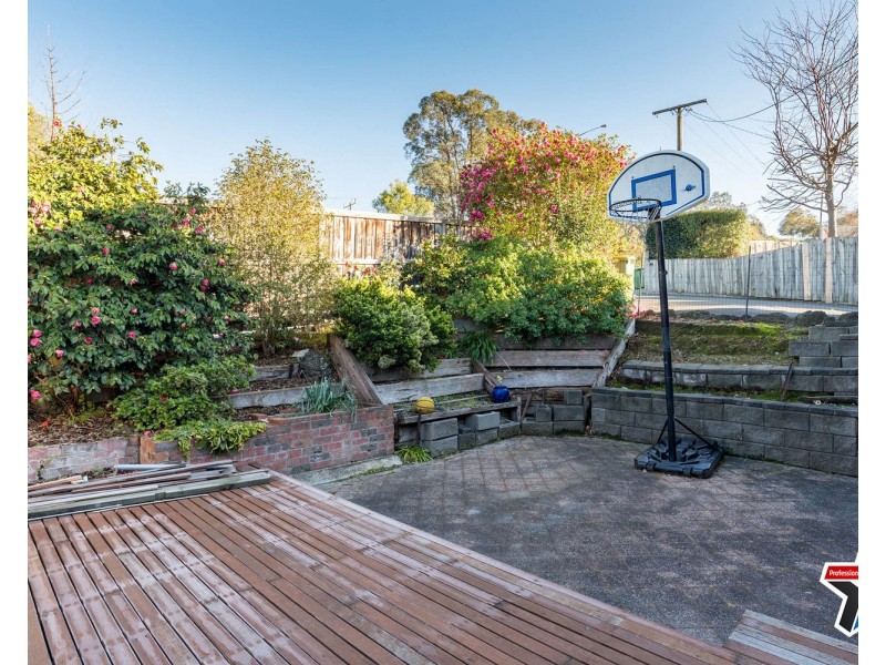 136 Manchester Road, Mooroolbark VIC 3138