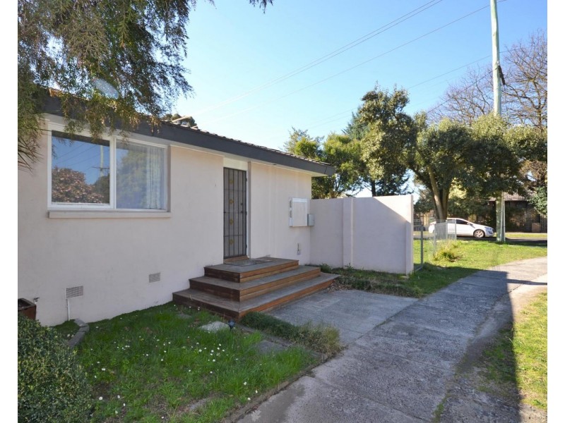 1/11-13 Ramsay Street, Bayswater North VIC 3153