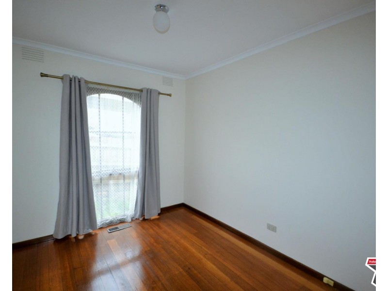 20 Autumn Grove, Mooroolbark VIC 3138