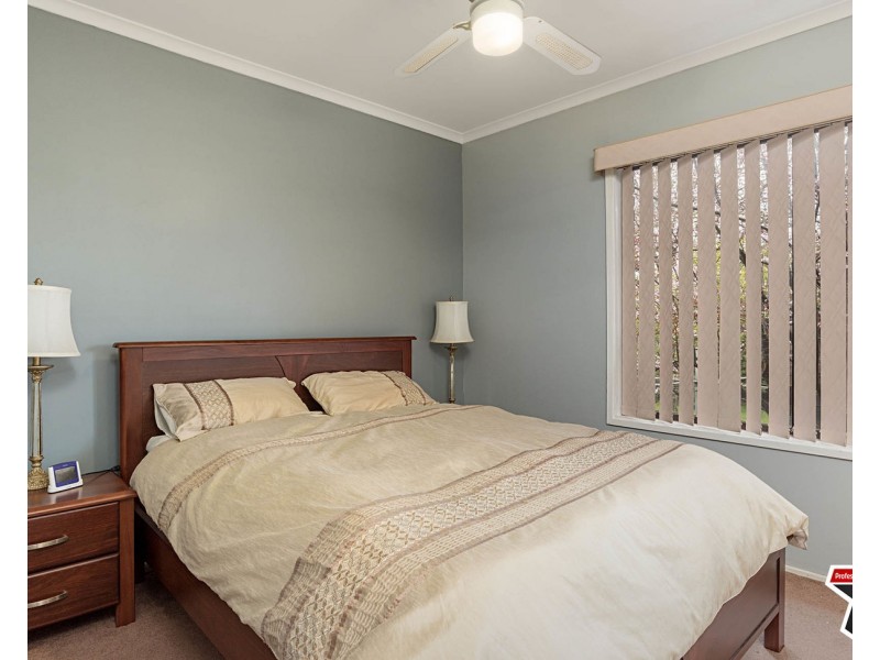 74 Winyard Drive, Mooroolbark VIC 3138