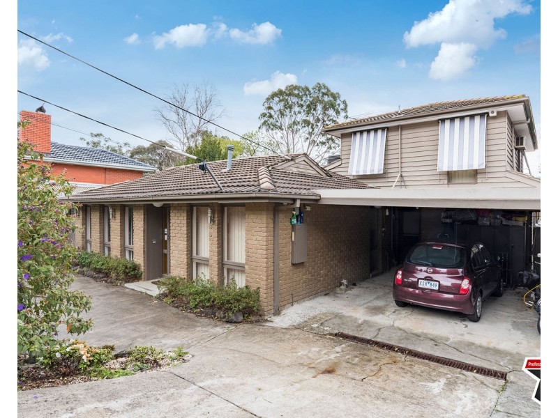 74 Winyard Drive, Mooroolbark VIC 3138