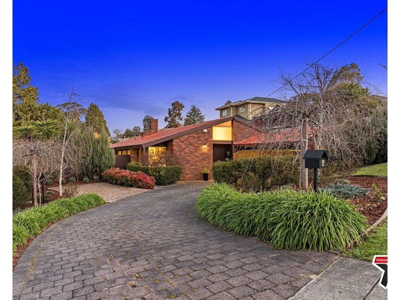 4 The Wallaby Run, Chirnside Park VIC 3116