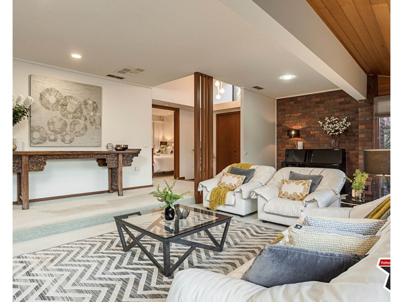 4 The Wallaby Run, Chirnside Park VIC 3116