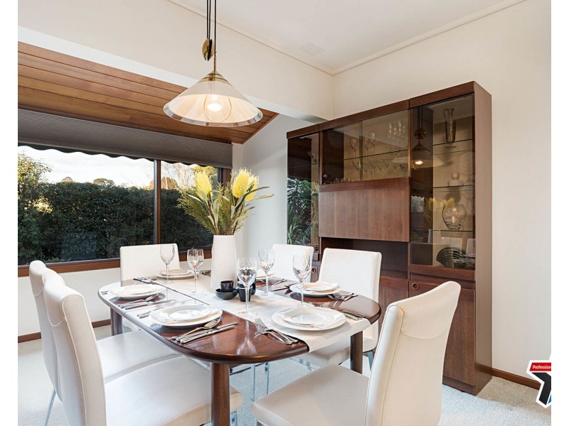 4 The Wallaby Run, Chirnside Park VIC 3116