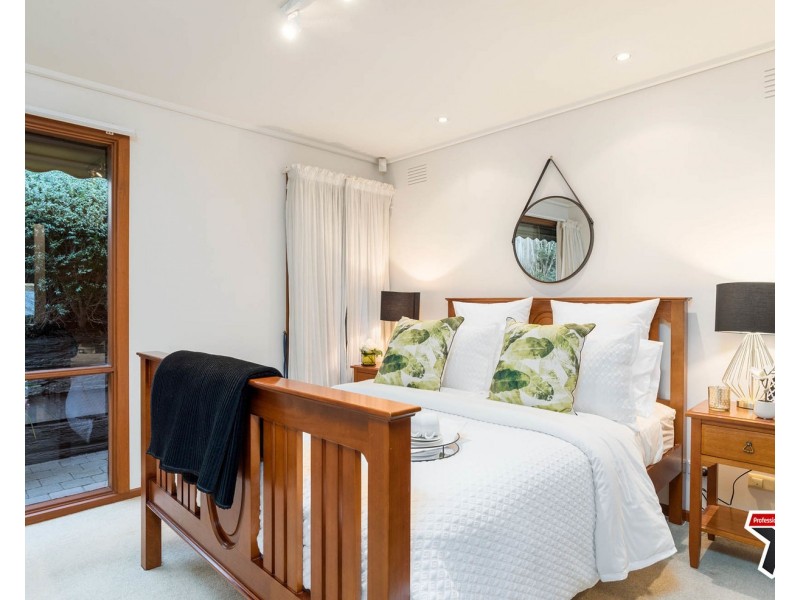 4 The Wallaby Run, Chirnside Park VIC 3116