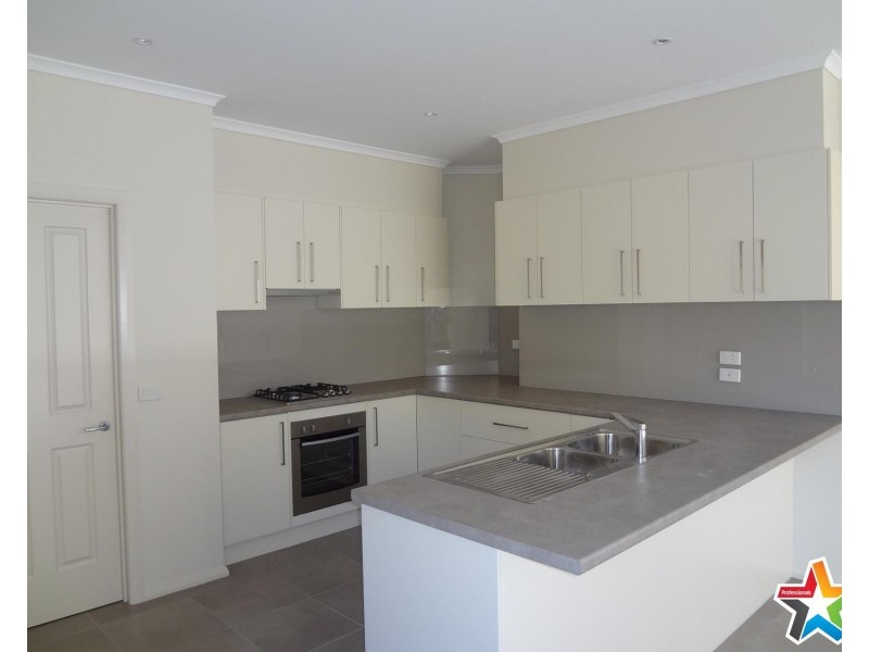 20 Williams Road, Mooroolbark VIC 3138