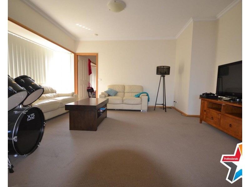 2/53 Mangans Road, Lilydale VIC 3140