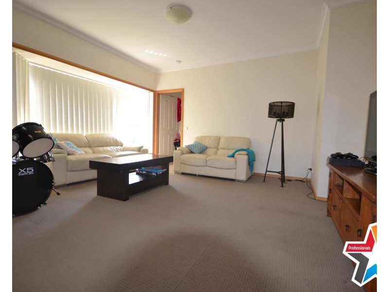 2/53 Mangans Road, Lilydale VIC 3140