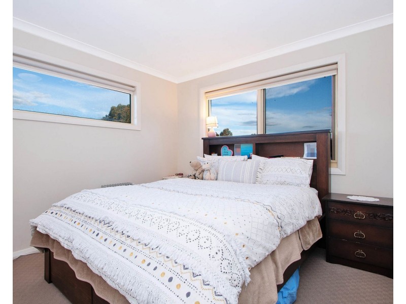 2/17 Morelle Court, Mooroolbark VIC 3138