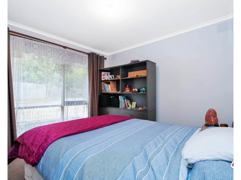 57 Kent Avenue, Croydon VIC 3136