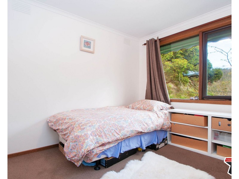 57 Kent Avenue, Croydon VIC 3136