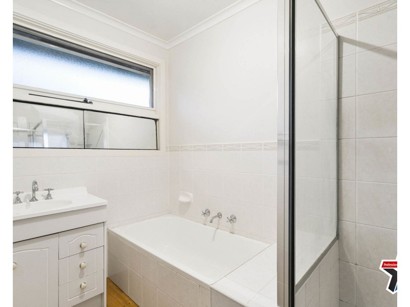 20 Parkvalley Drive, Chirnside Park VIC 3116