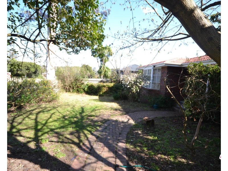 91 Hawthory Road, Kilsyth VIC 3137
