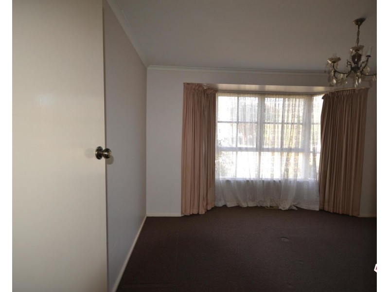 91 Hawthory Road, Kilsyth VIC 3137