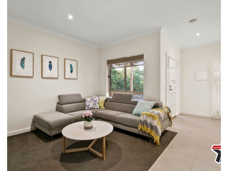 50a Cardigan Road, Mooroolbark VIC 3138