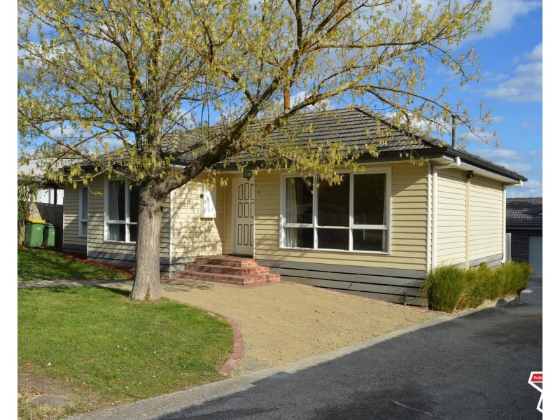 15 Kalimna Street, Mooroolbark VIC 3138