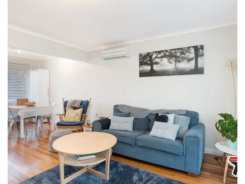 15 Kalimna Street, Mooroolbark VIC 3138