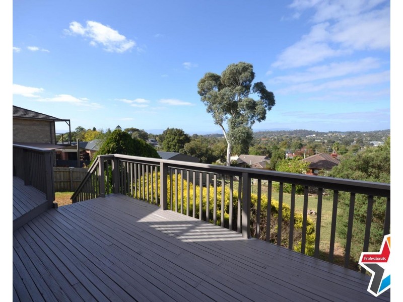 38 Roseman Road, Chirnside Park VIC 3116