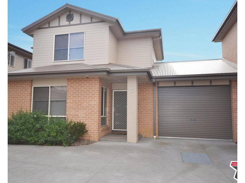 5/15-17 Manchester Road, Mooroolbark VIC 3138