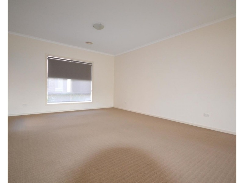 5/15-17 Manchester Road, Mooroolbark VIC 3138