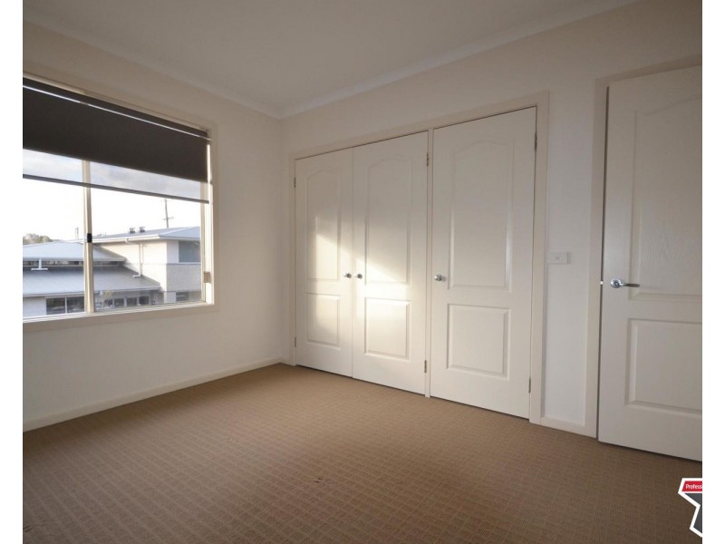 5/15-17 Manchester Road, Mooroolbark VIC 3138