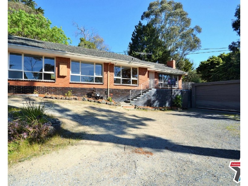 44 Irvine Street, Mount Evelyn VIC 3796