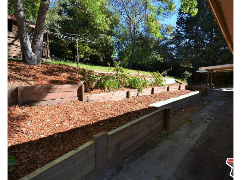 44 Irvine Street, Mount Evelyn VIC 3796