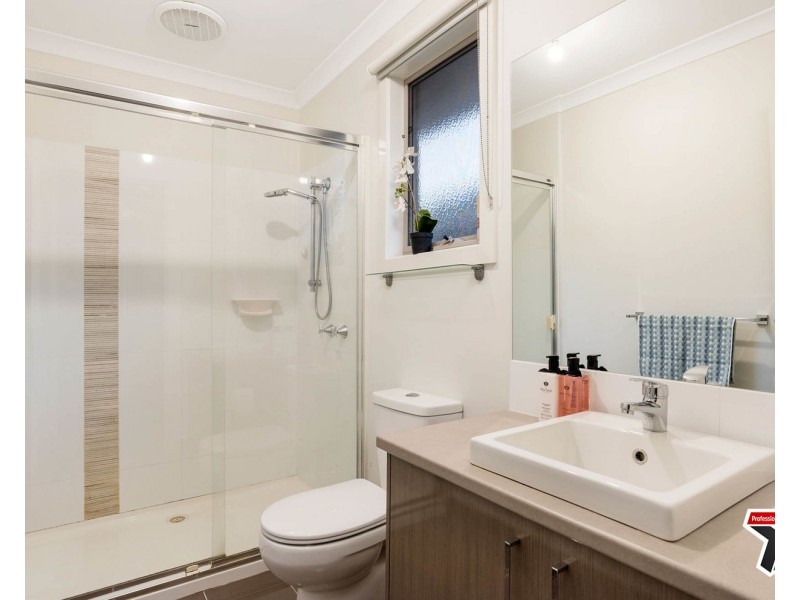 3 Campbell Street, Mooroolbark VIC 3138