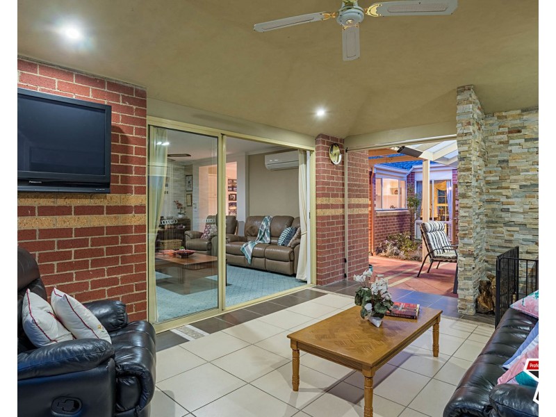 14 Maralee Drive, Mooroolbark VIC 3138