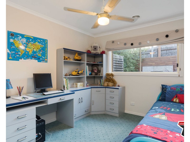 14 Maralee Drive, Mooroolbark VIC 3138