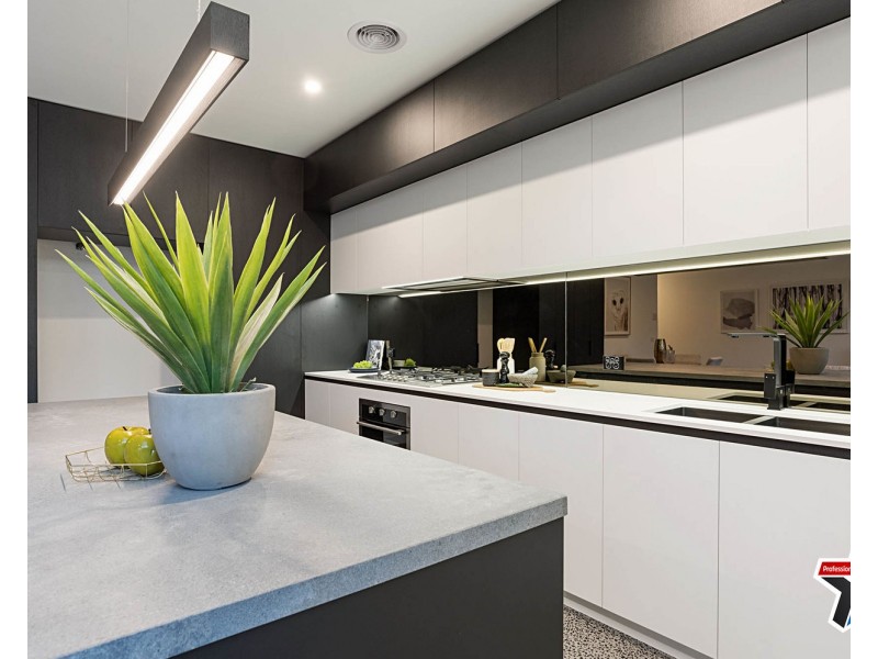 2 Mills Place, Mooroolbark VIC 3138