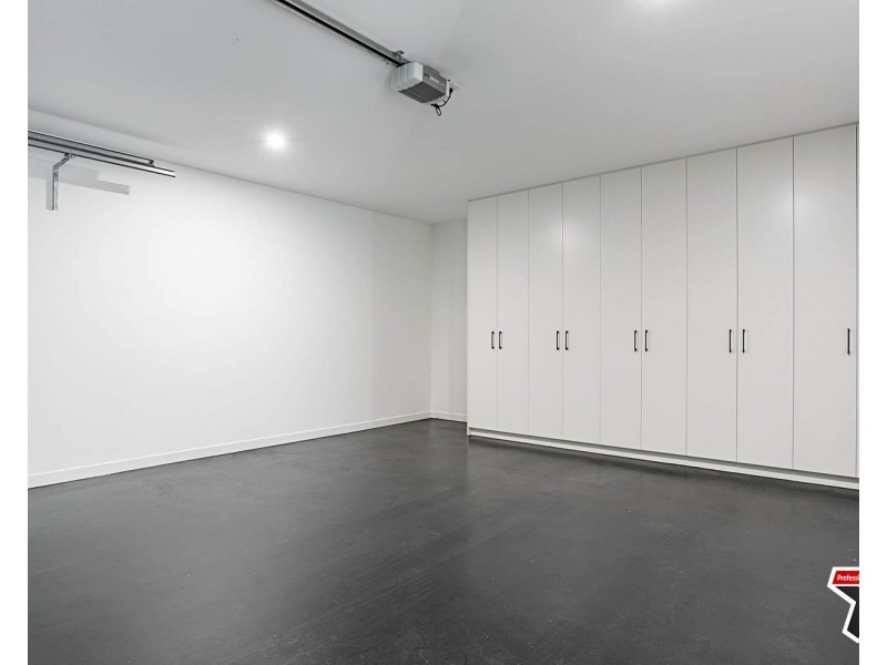 2 Mills Place, Mooroolbark VIC 3138