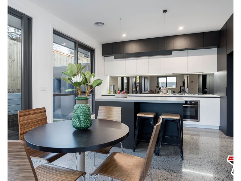 26 Reay Road, Mooroolbark VIC 3138