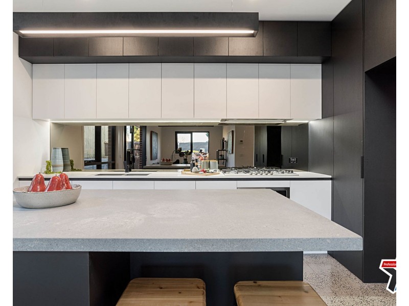 26 Reay Road, Mooroolbark VIC 3138