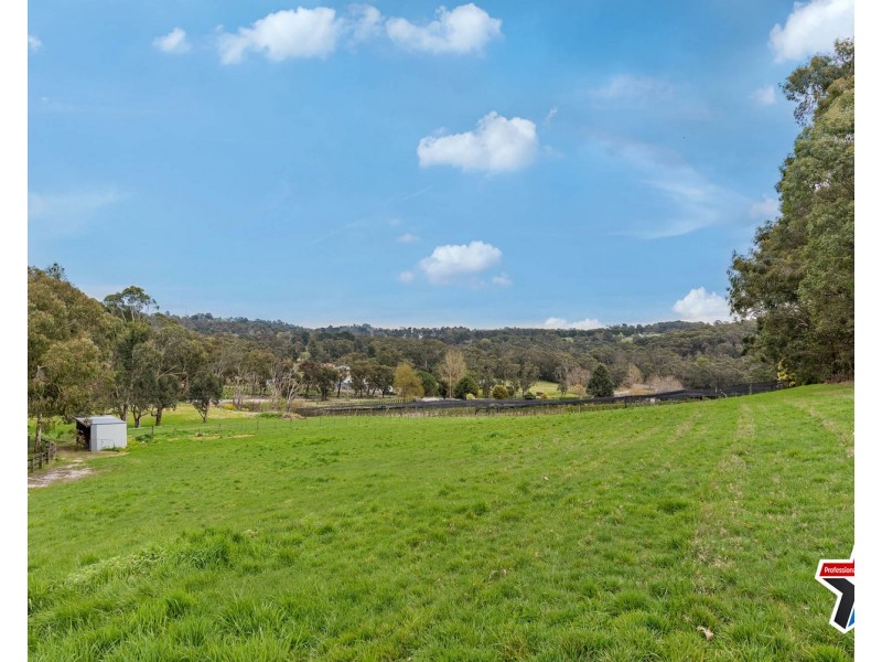 45-49 Moore Avenue, Montrose VIC 3765