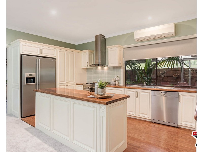 45-49 Moore Avenue, Montrose VIC 3765