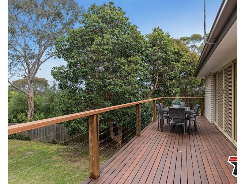 7 Iris Court, Mooroolbark VIC 3138