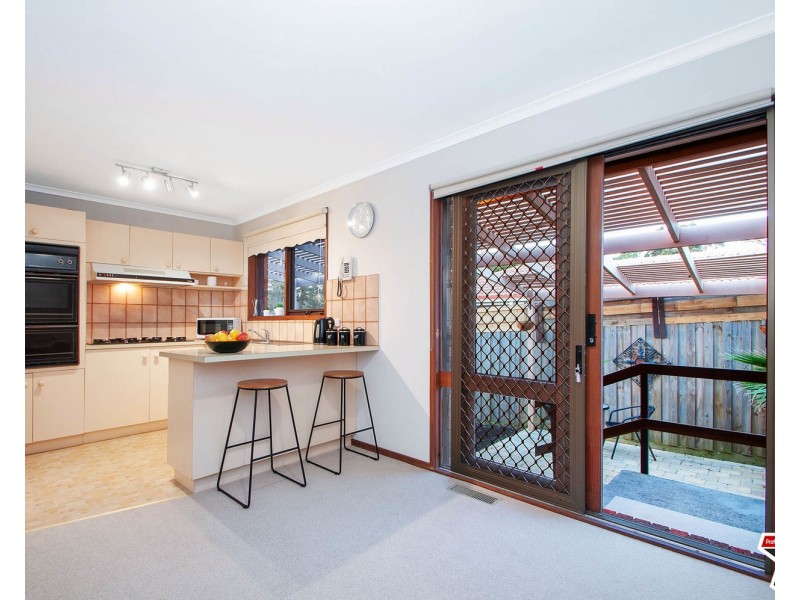 3/63 Surrey Road East, Croydon VIC 3136