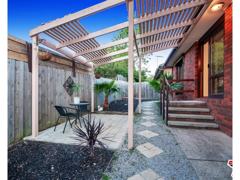 3/63 Surrey Road East, Croydon VIC 3136