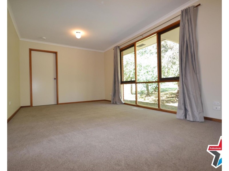 6/7 Read Road, Seville VIC 3139