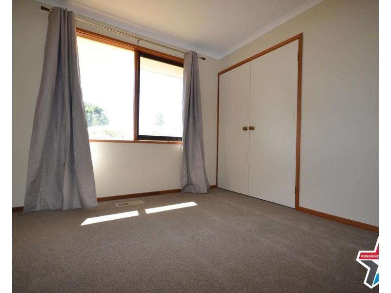 6/7 Read Road, Seville VIC 3139