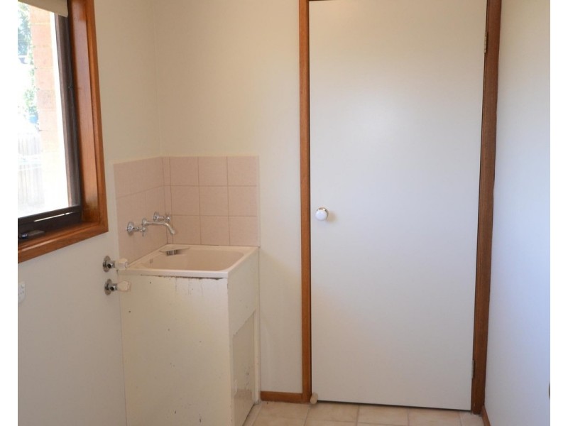 6/7 Read Road, Seville VIC 3139