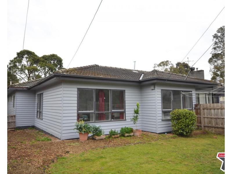8 Shield Court, Kilsyth VIC 3137