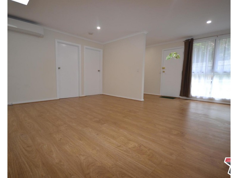 4/49 Diane Crescent, Croydon VIC 3136