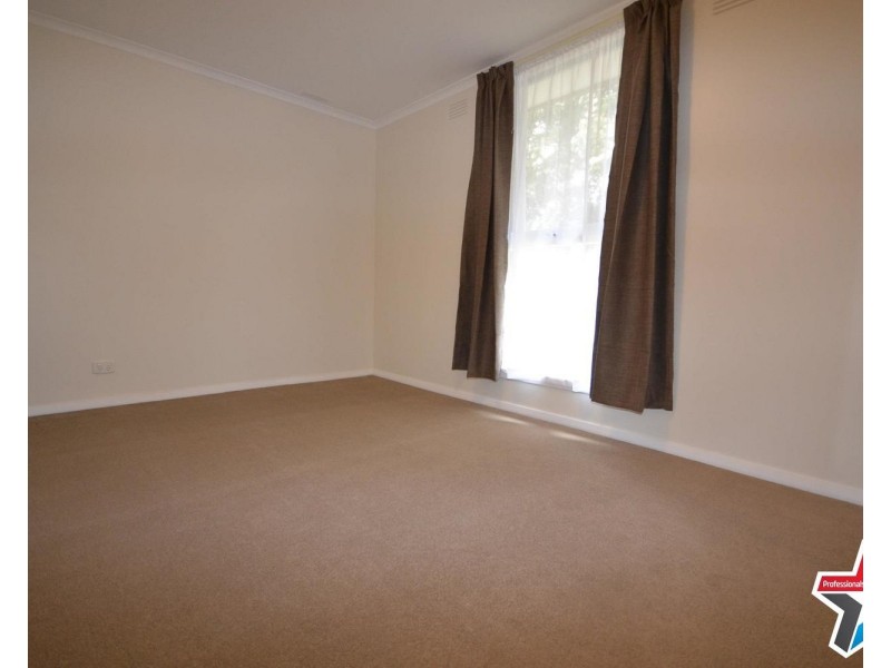 4/49 Diane Crescent, Croydon VIC 3136