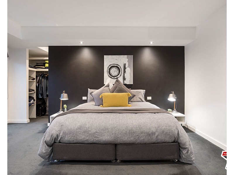 44 Valley Park Drive, Mooroolbark VIC 3138