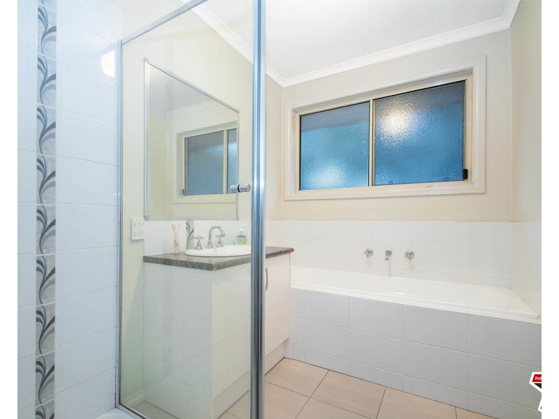 55a Esther Crescent, Mooroolbark VIC 3138